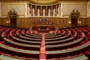 Loi Jeanbrun : pourra-t-on bientôt louer à son enfant ou à ses parents ?